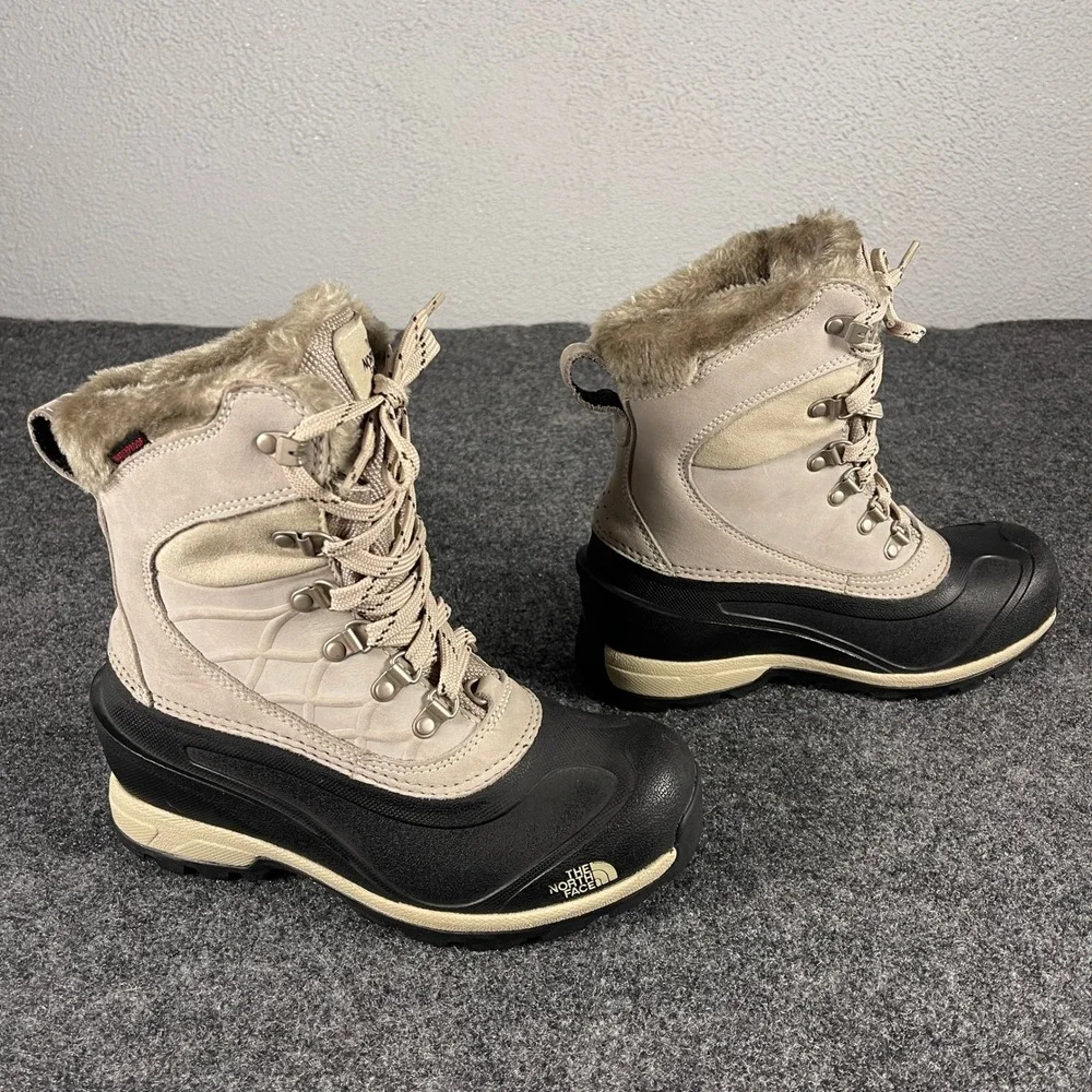 The North Face Womens Size 6 Chilkat Snow Boots Faux Fur Winter Waterproof